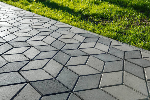 Best Driveway Resurfacing Pavers  in North Prairie, WI